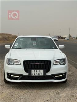 كرايسلر 300